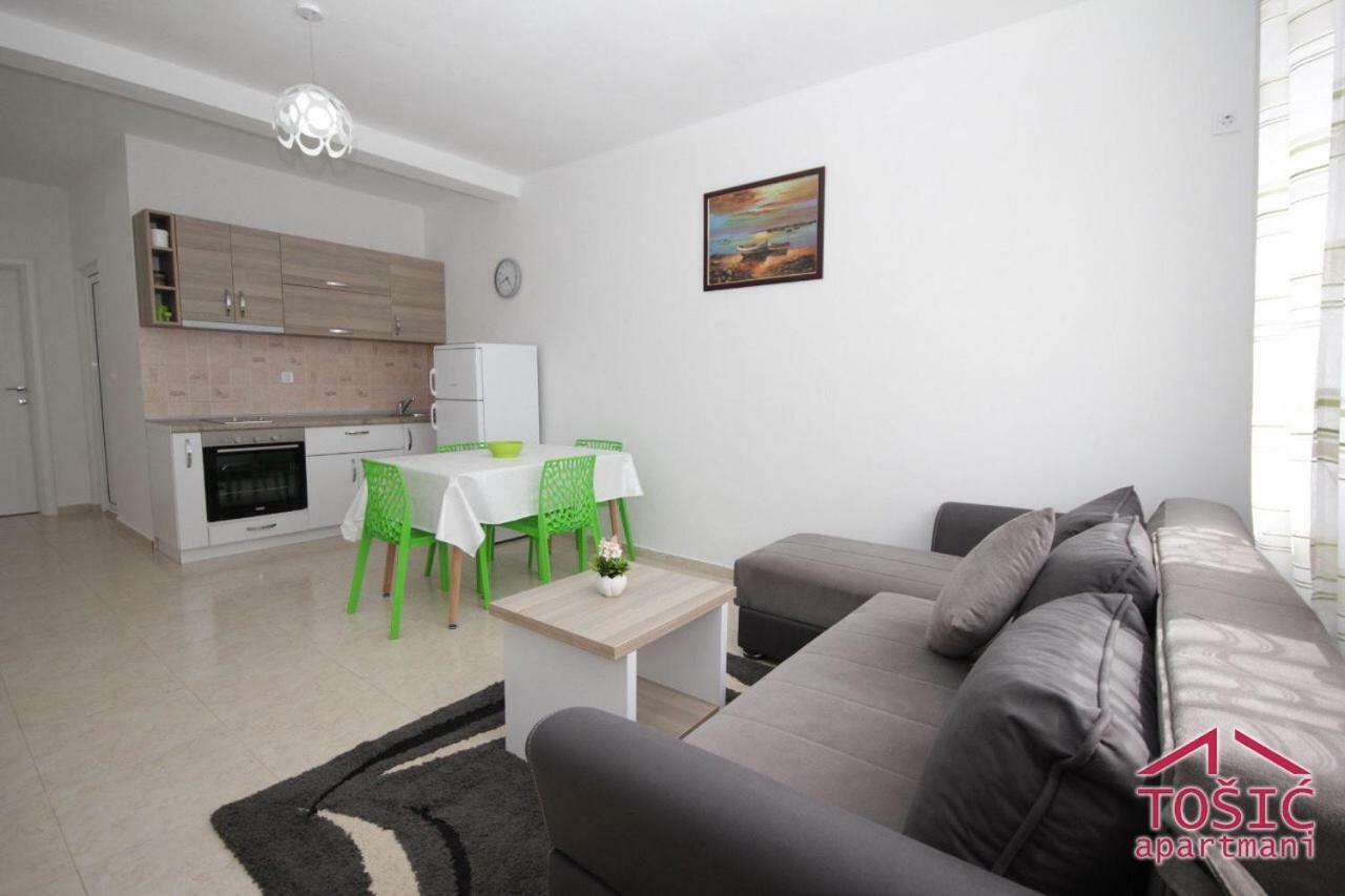 Tosic Apartmani Бар Экстерьер фото
