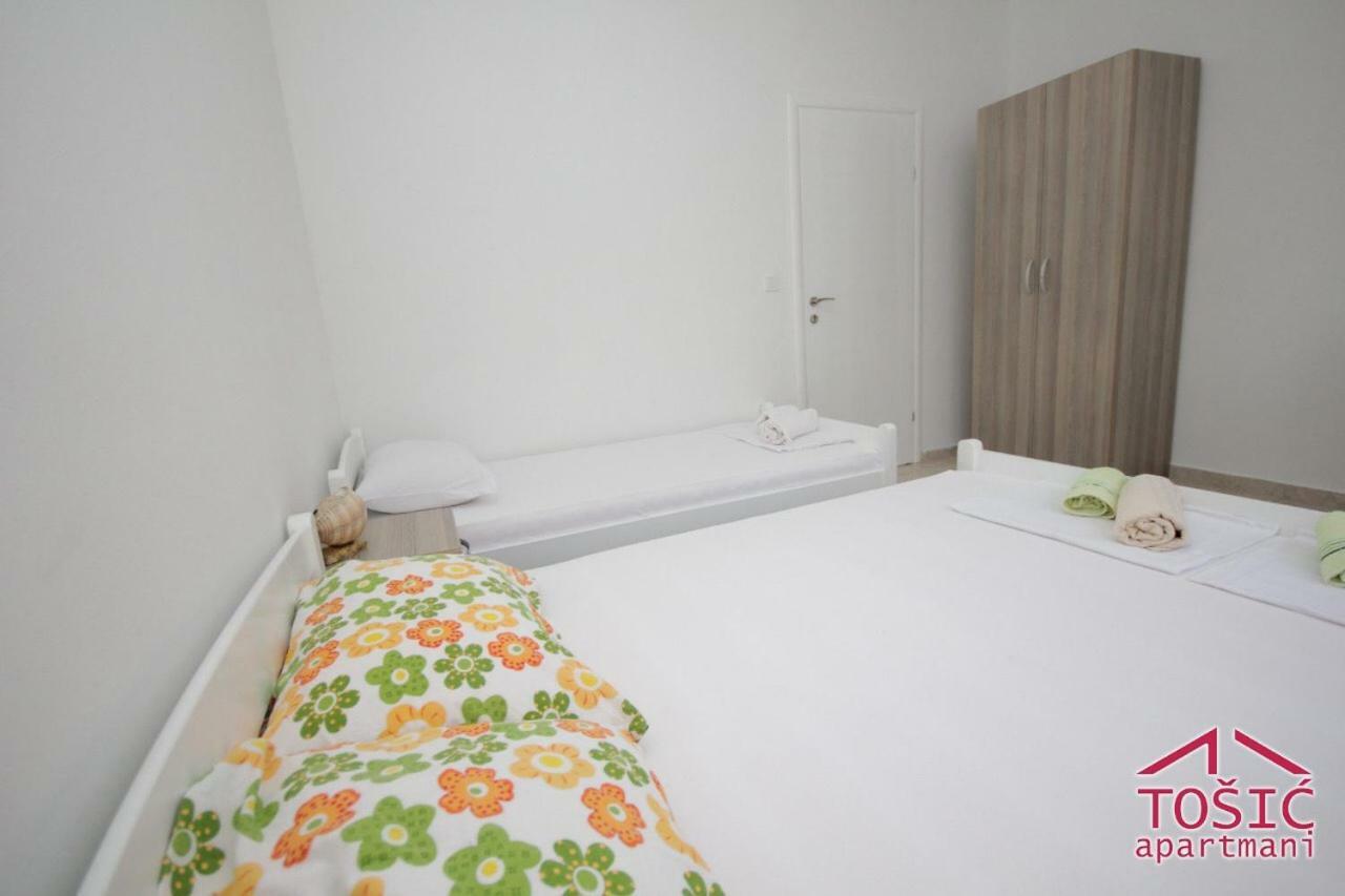 Tosic Apartmani Бар Экстерьер фото
