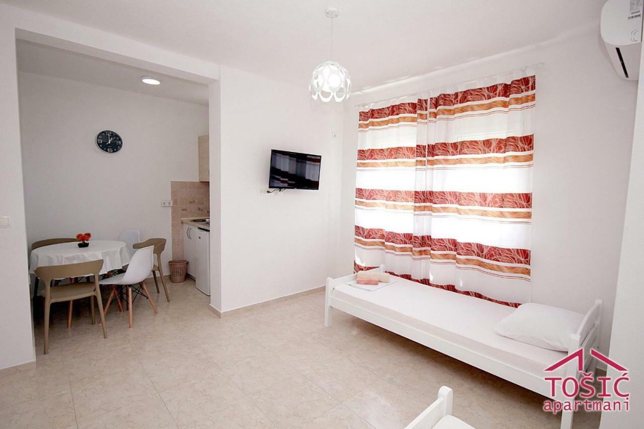 Tosic Apartmani Бар Экстерьер фото