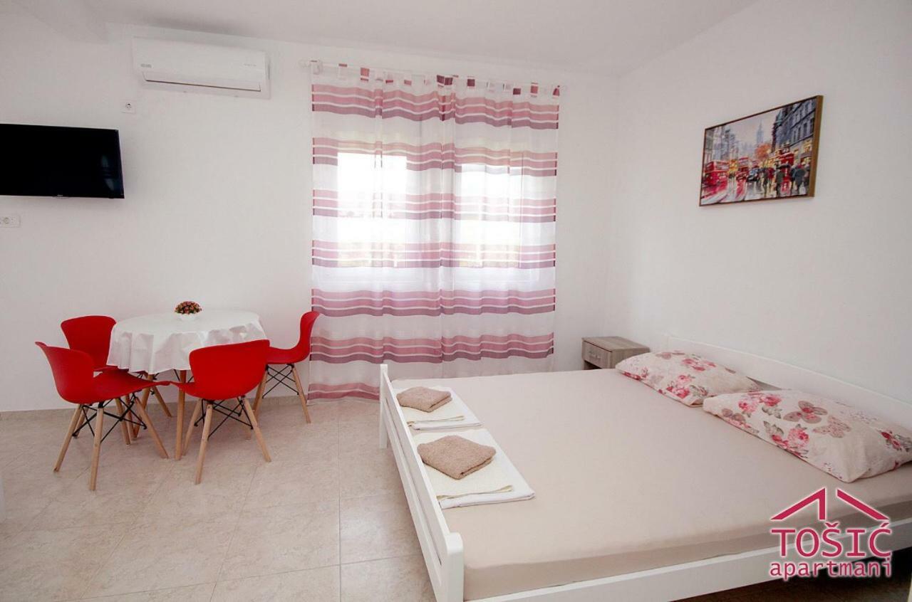 Tosic Apartmani Бар Экстерьер фото