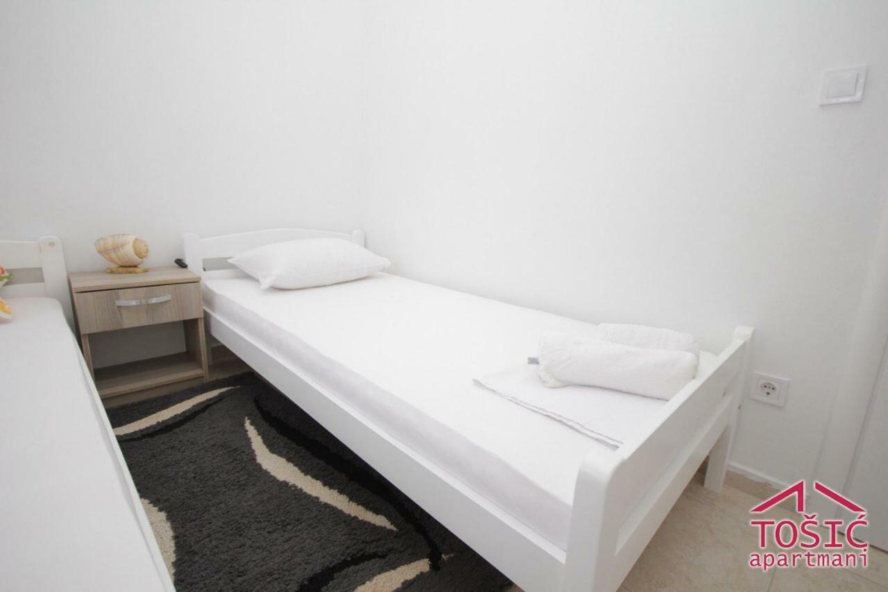 Tosic Apartmani Бар Экстерьер фото