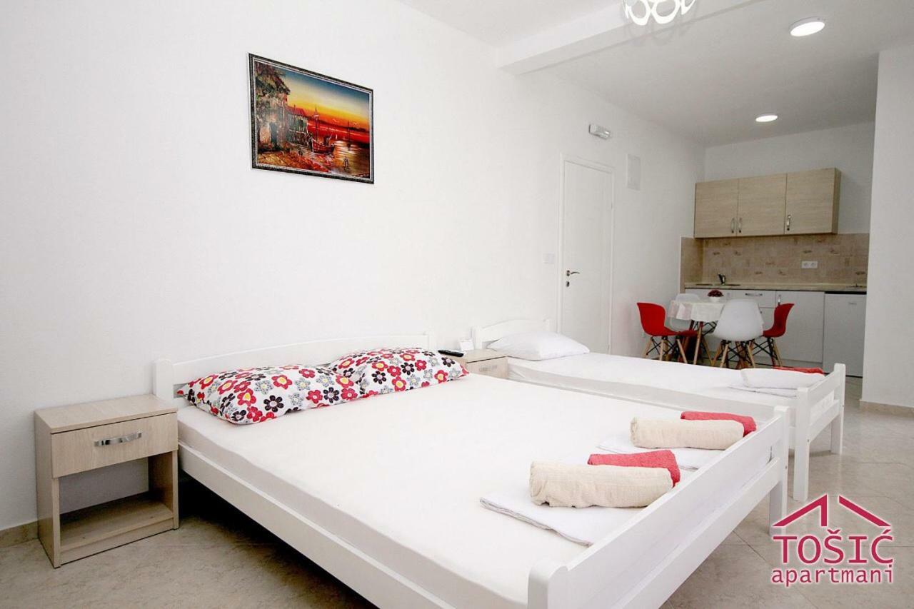 Tosic Apartmani Бар Экстерьер фото