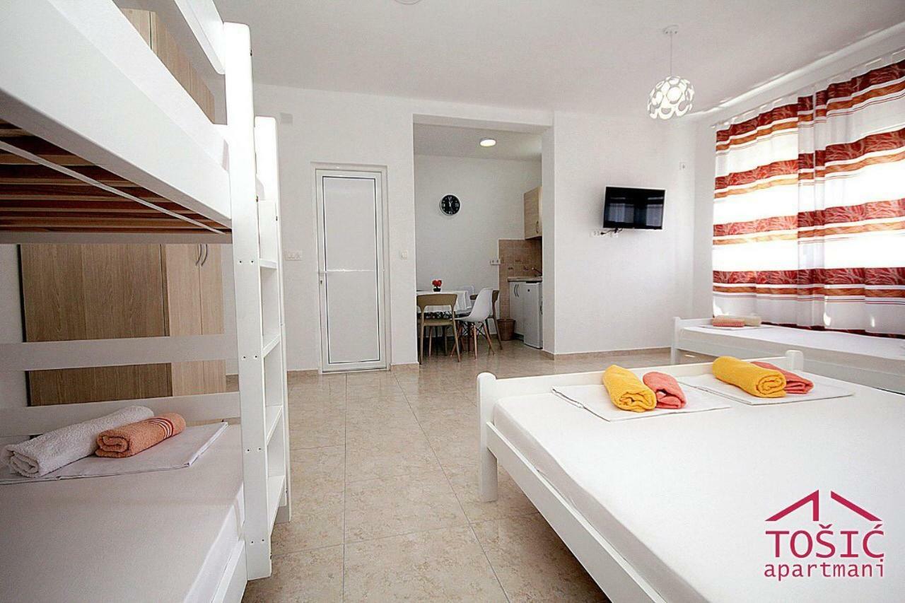 Tosic Apartmani Бар Экстерьер фото