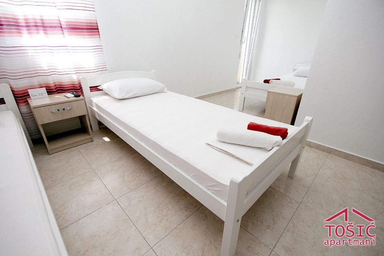 Tosic Apartmani Бар Экстерьер фото