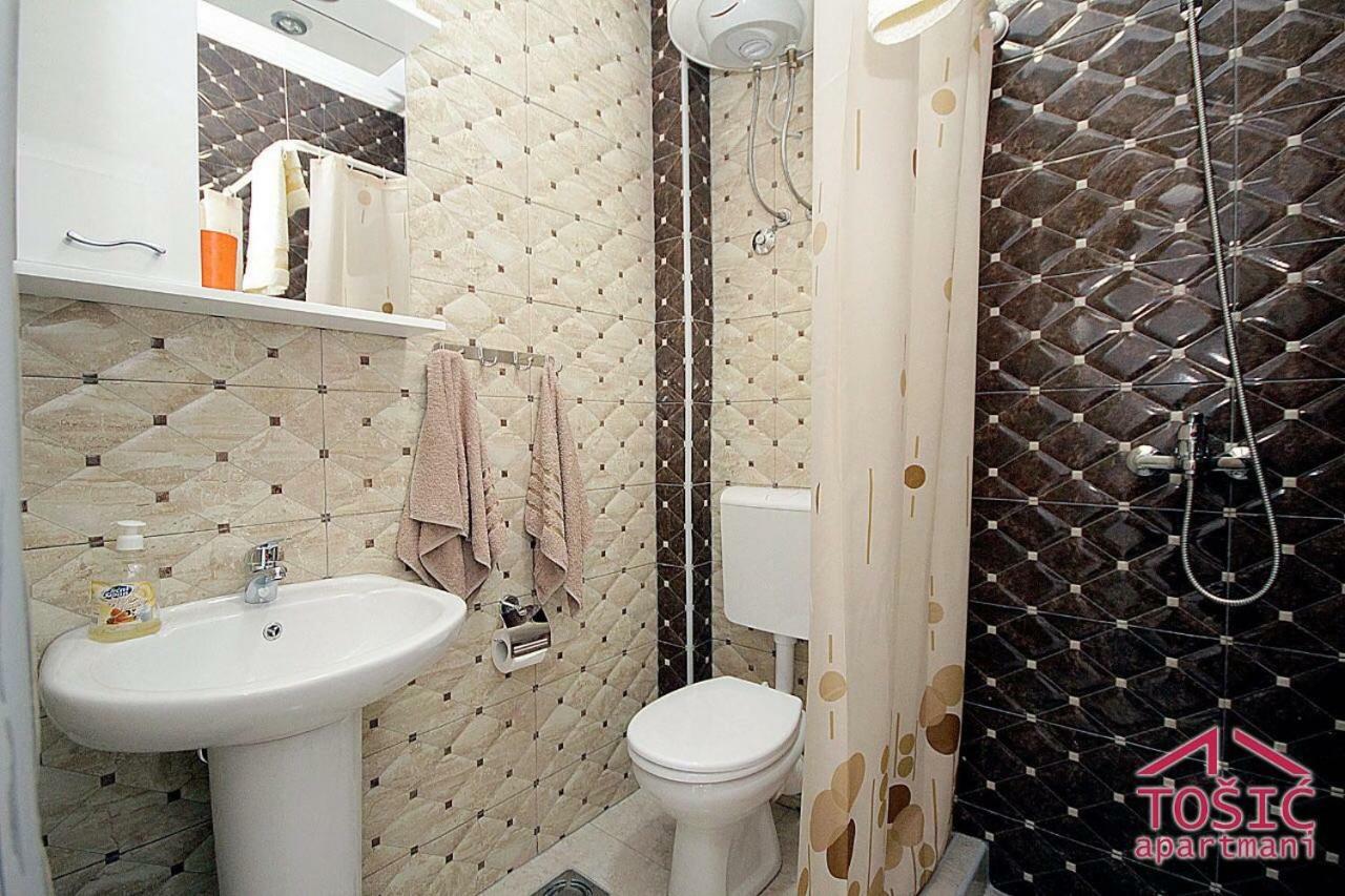 Tosic Apartmani Бар Экстерьер фото