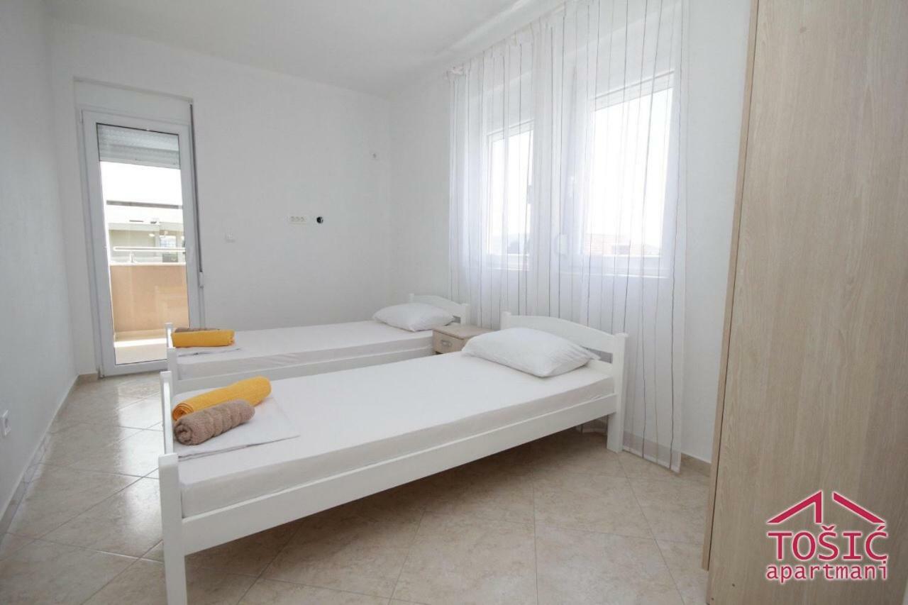 Tosic Apartmani Бар Экстерьер фото