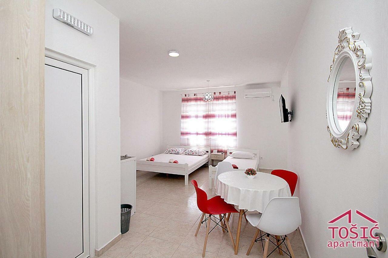 Tosic Apartmani Бар Экстерьер фото