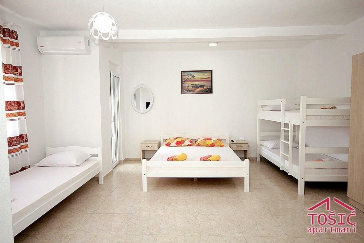 Tosic Apartmani Бар Экстерьер фото