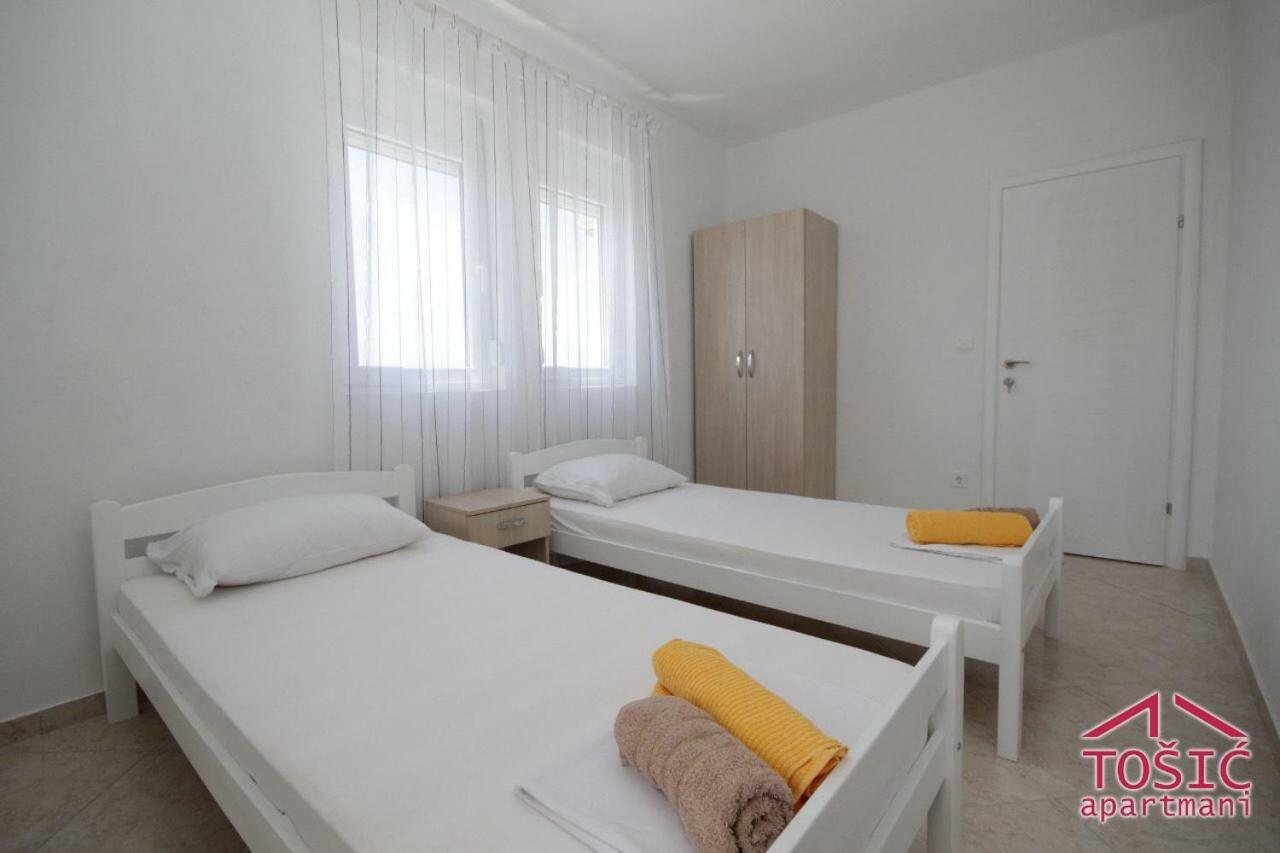 Tosic Apartmani Бар Экстерьер фото