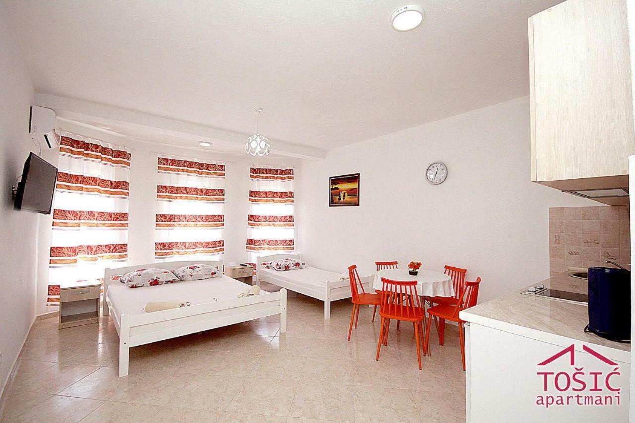 Tosic Apartmani Бар Экстерьер фото