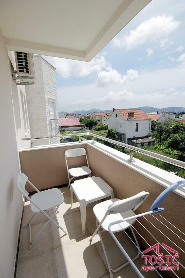 Tosic Apartmani Бар Экстерьер фото